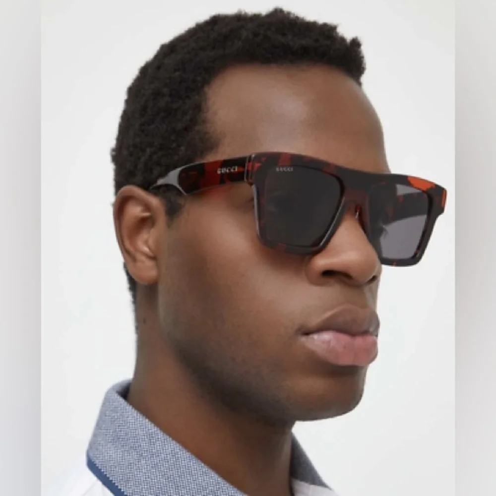 Authentic - NEW Gucci GG0962S Black Red Flat Top Unisex Sunglasses